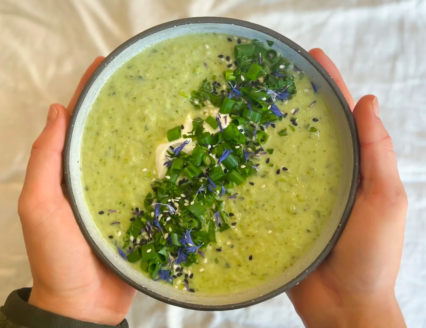 Feed my skin with Jette Saunders - Green Goodness Soup!